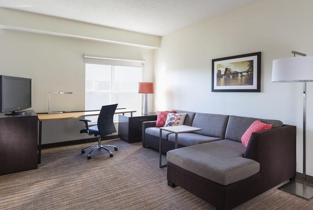 Residence Inn By Marriott בלומינגטון מראה חיצוני תמונה
