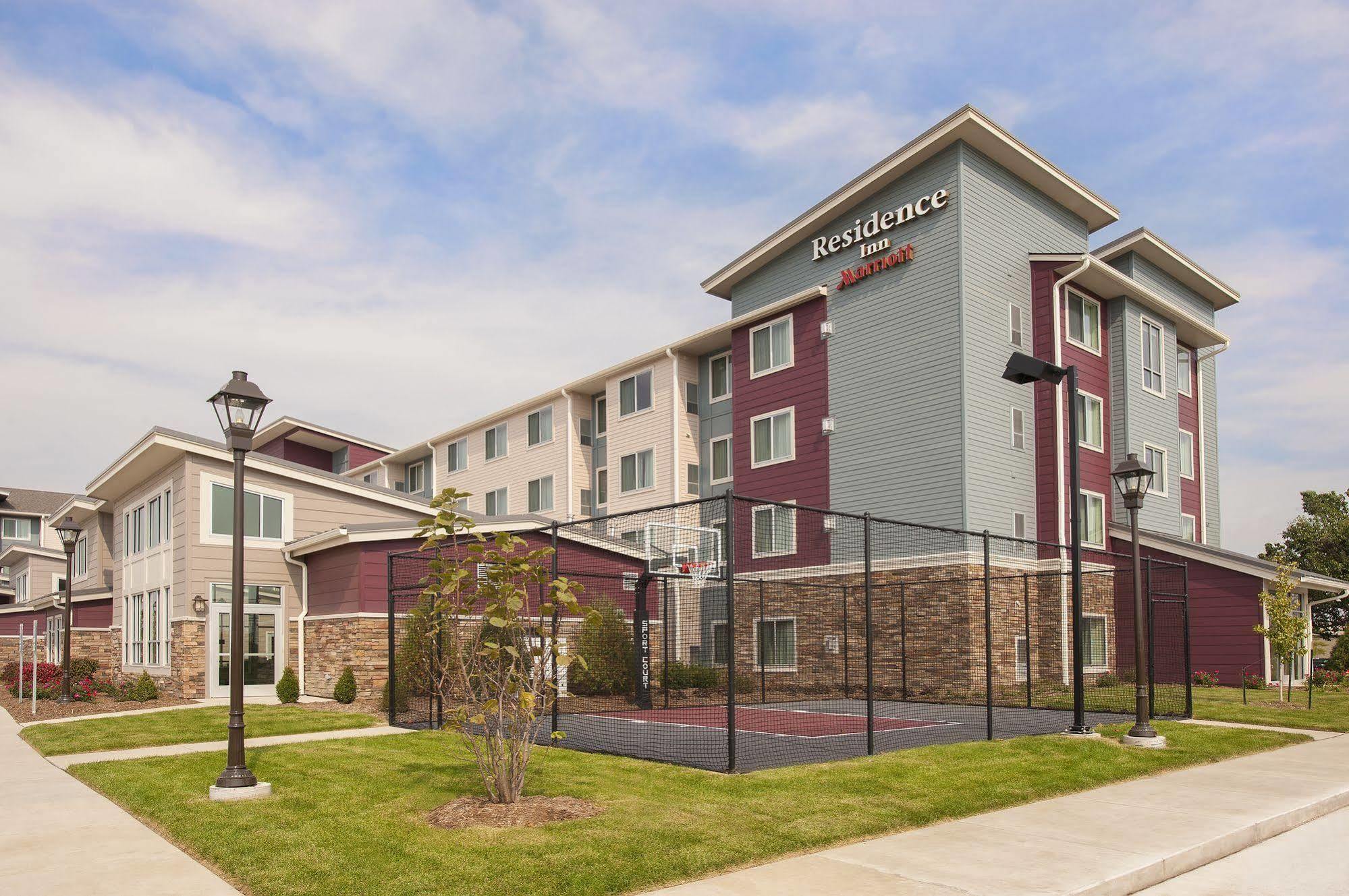 Residence Inn By Marriott בלומינגטון מראה חיצוני תמונה